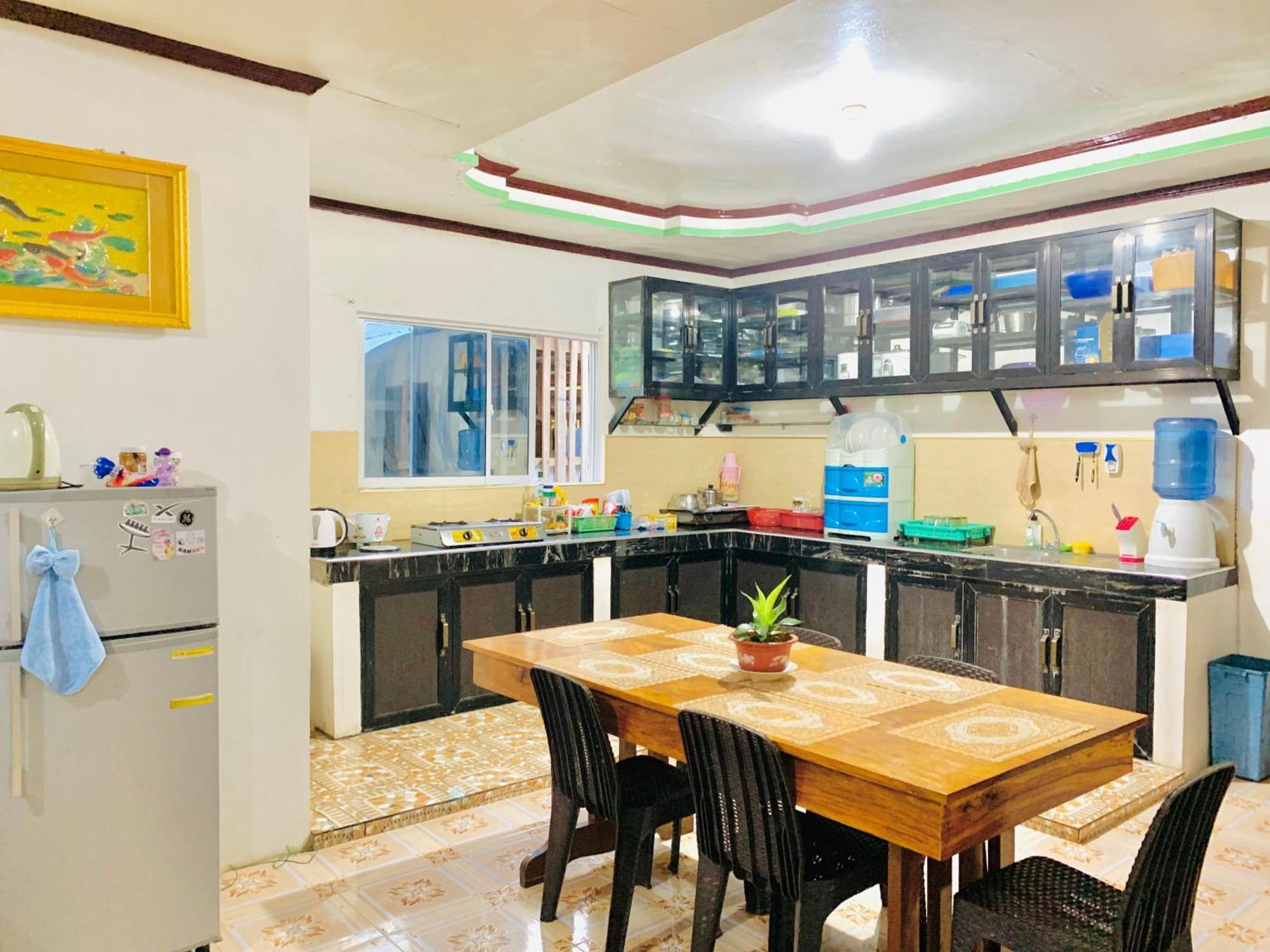 Masayay Homestay Starlink And Generator Santa Monica  Buitenkant foto
