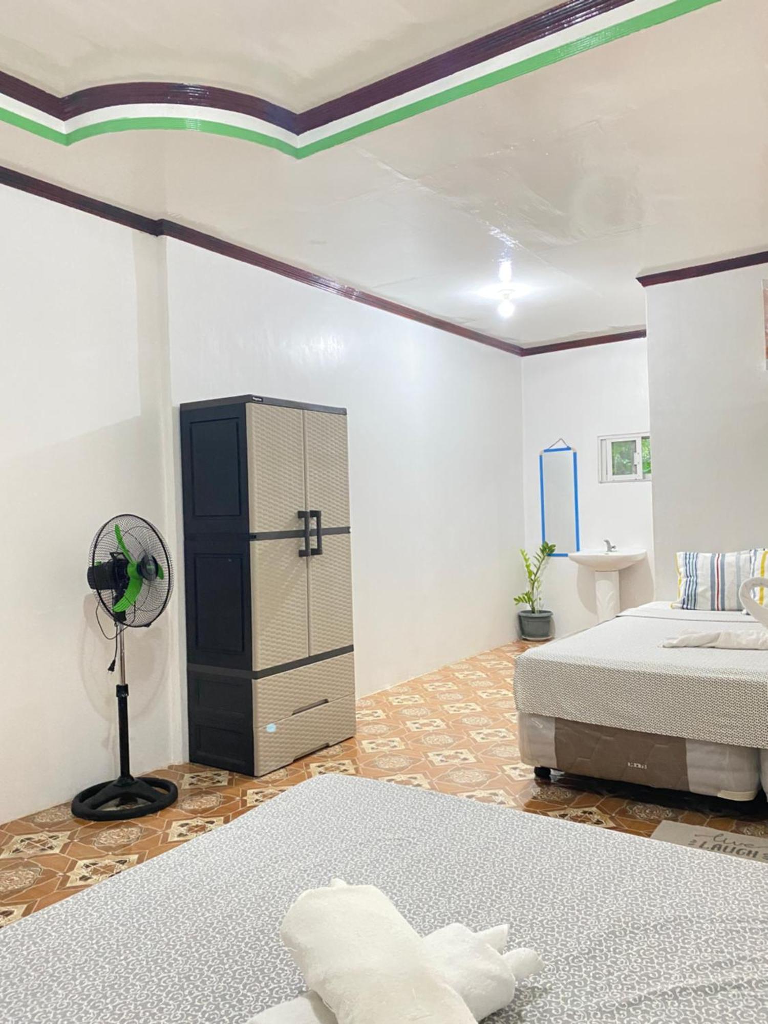 Masayay Homestay Starlink And Generator Santa Monica  Buitenkant foto